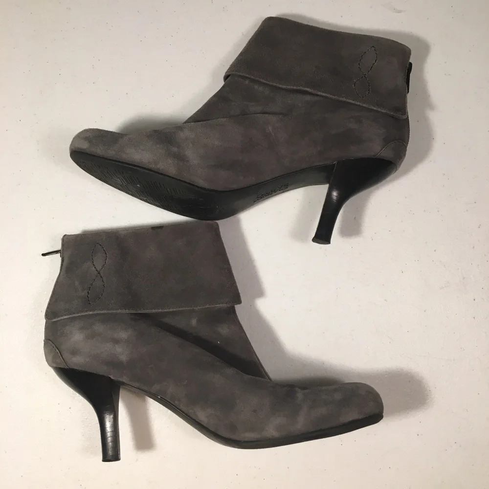 Franco Sarto Booties Gray Size 7.5M